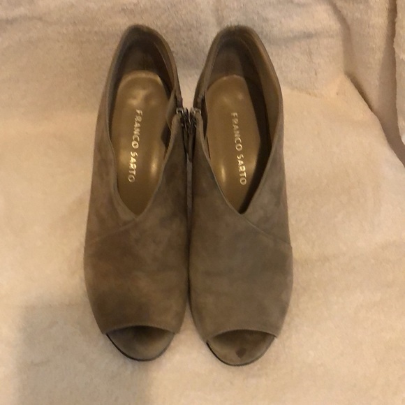 FrancoSarto open toed Bootie, Size 8 Wide - Picture 4 of 6